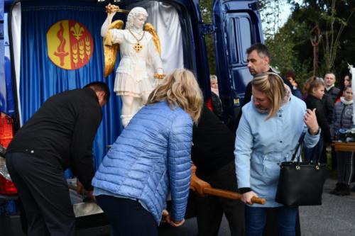 NAWIEDZENIA FIGURY ŚW. MICHAŁA ARCHANIOŁA Z GROTY OBJAWIEŃ NA GARGANO