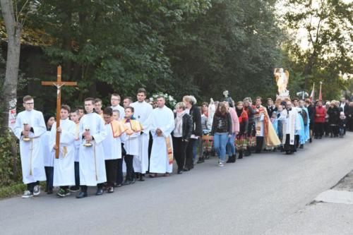 NAWIEDZENIA FIGURY ŚW. MICHAŁA ARCHANIOŁA Z GROTY OBJAWIEŃ NA GARGANO